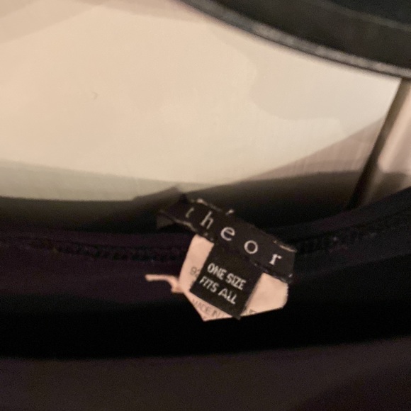 Theory Body Suit - Picture 4 of 4